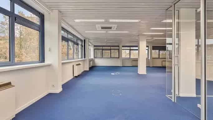 Kantoor te koop 512m² Sint-Michiels