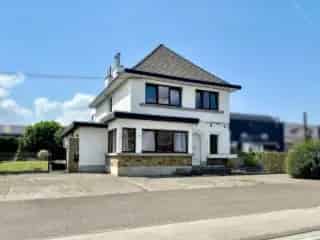 Huis te koop Hognoul 201m² 4 slaapkamers Grote Tuin