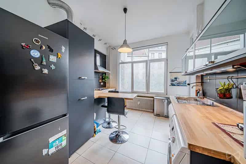Te Koop 2 Slaapkamer Appartement Sint-Joost-ten-Node