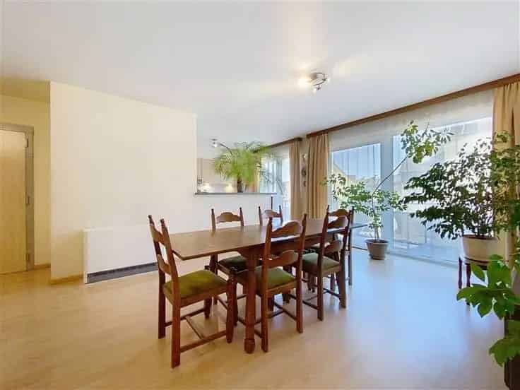 Appartement Te Koop Rustige Wijk Nabij Neerpede Vijvers