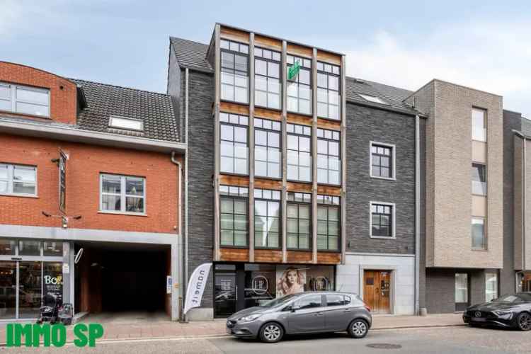 Luxe Penthouse te Huur in Geel