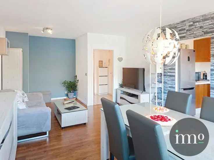 Appartement Te Koop Koekelberg: 1 Slaapkamer, Zonnig Terras