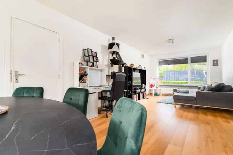 Halfopen hoeve 2 Appartementen Tuin Garage Carport