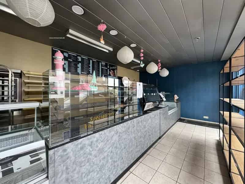 Handelspand Wevelgem: Broodjeszaak met Woonst en Tuin