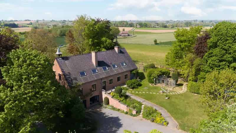 Huis te koop Bever - Ruime villa 5 slaapkamers