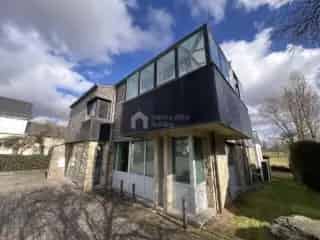 Handelspand te koop met appartement Burg-Reuland