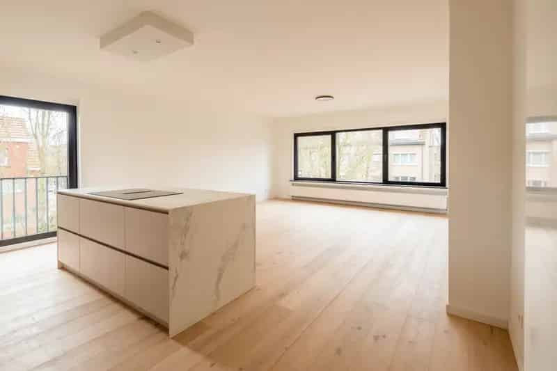 Appartement te koop Schoten 3 slaapkamers gerenoveerd