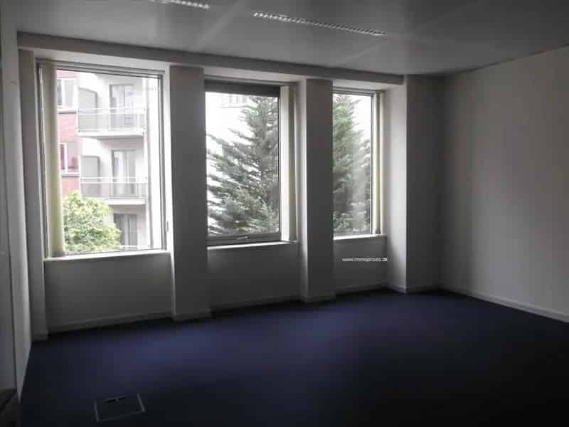 Kantoorruimte te huur Etterbeek Schuman