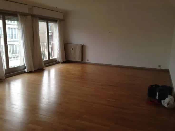 Appartement te Koop Vorst 135m2 Terras 2 slaapkamers