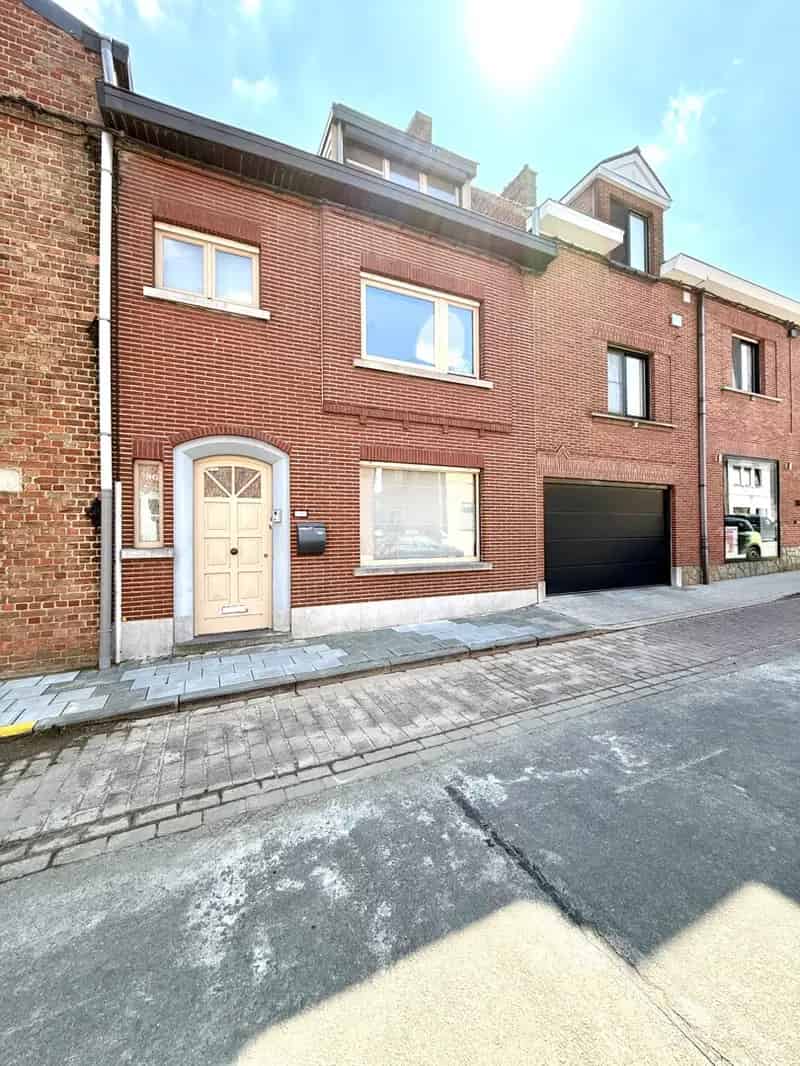 Huis te Koop Lauwe 4 Slaapkamers Charmante Tuin