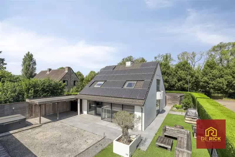 Villa te koop Gijzegem: Instapklare woning met tuin