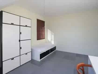 Gemeubileerd 4 Slaapkamer Appartement Erasmus