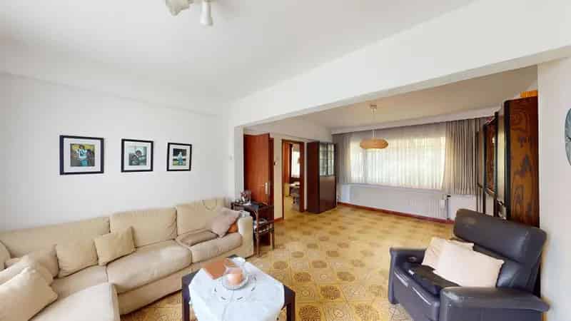 Halfopen Bebouwing 3 Slaapkamers Rustige Omgeving