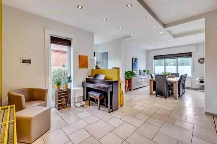 Huis Te Koop Nederhasselt 4 slaapkamers