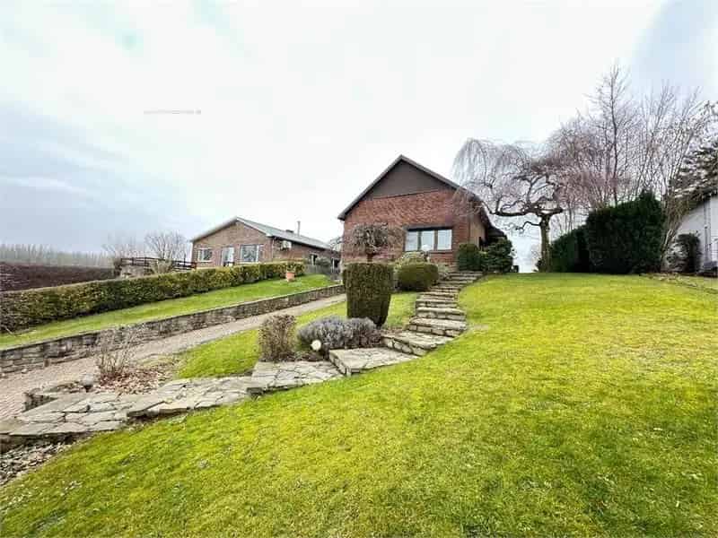 Woning te koop Tongeren: 3 slaapkamers, grote zolder en garage
