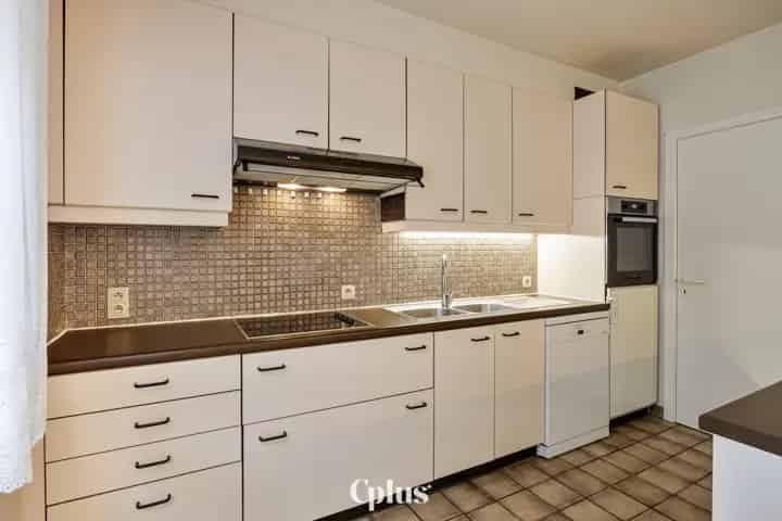 Appartement te koop Gentbrugge: Charmant gelijkvloers appartement