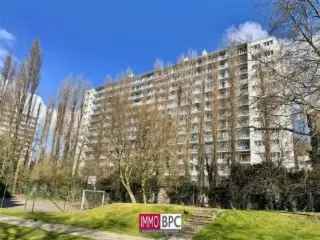 Appartement te koop Ukkel 72m2 renovatieproject