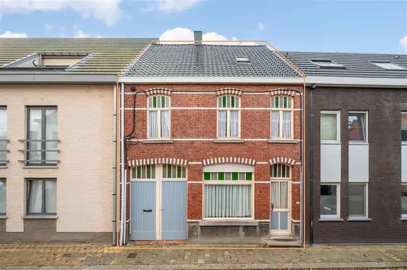 Huis te koop Laarne Centrum Veel Potentieel