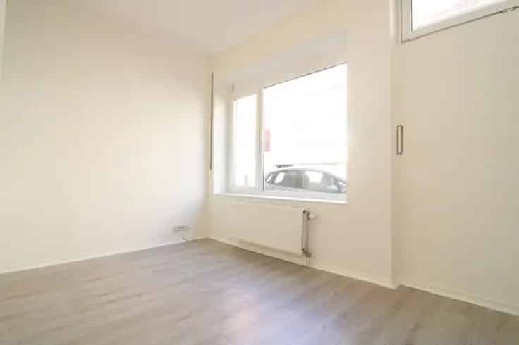 Uccle Huis Te Koop: 3 Units - Hoog Huurrendement