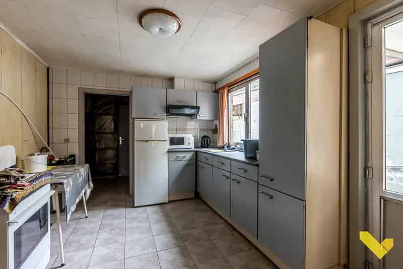 Te renoveren woning 3 slaapkamers Tessenderlo centrum