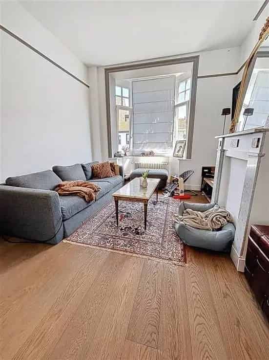 Huis te Koop Louis Titecastraat - 4 slaapkamers - gerenoveerd