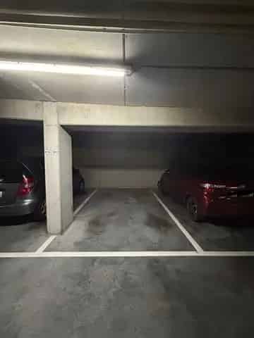 EMPLACEMENT DE PARKING