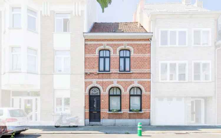 Huis te koop: Charmante woning met authentieke details