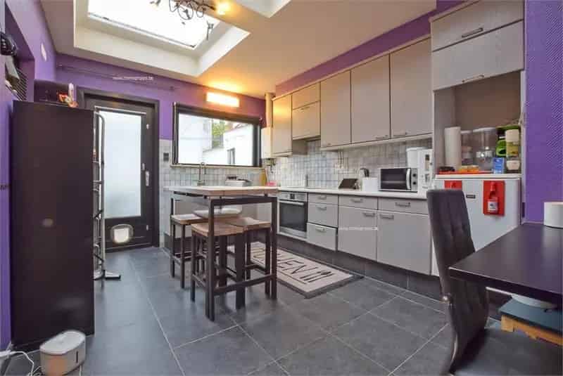 Te Koop: 3 Slaapkamers Stadhuis Nieuwpoort Nabij Strand