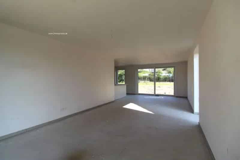 Nieuwbouw Huis te Huur Meulebeke 3 Slaapkamers Garage Tuin