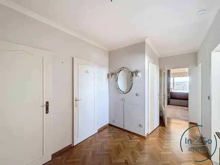 Appartement Te Koop Rustig Gelegen 2 Slaapkamers Autostaanplaats