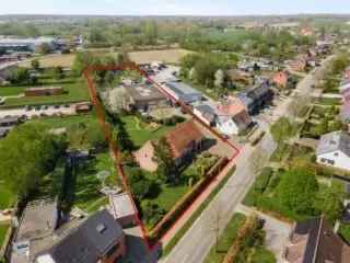 Boerderij hoeve te koop Lier 4 slaapkamers magazijn zwemvijver