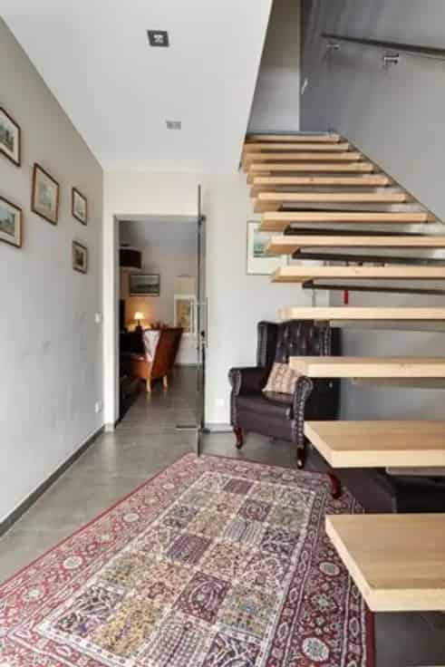 Huis Te Koop Sint-Maria-Aalter: Ruime woning 300m² met atelier en tuin