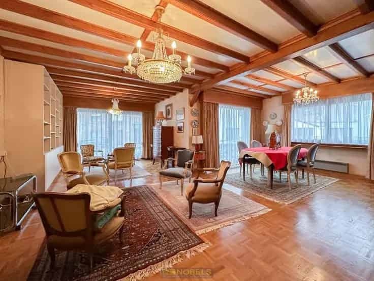 Huis te koop Nederboelare: Gezinswoning met tuin