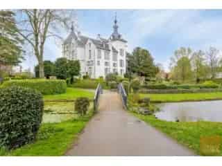 Penthouse te huur Wemmel 3 slaapkamers 2 badkamers terras