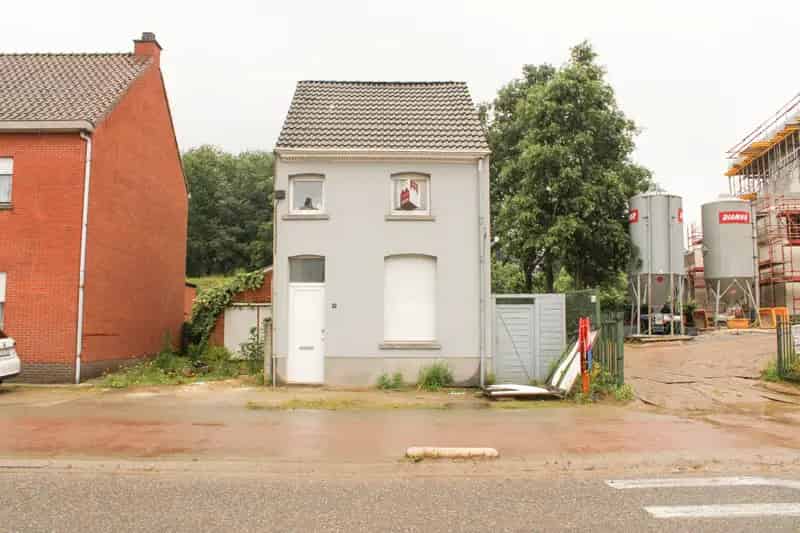 Huis te koop: Charmante halfopen bebouwing met tuin op 456m²