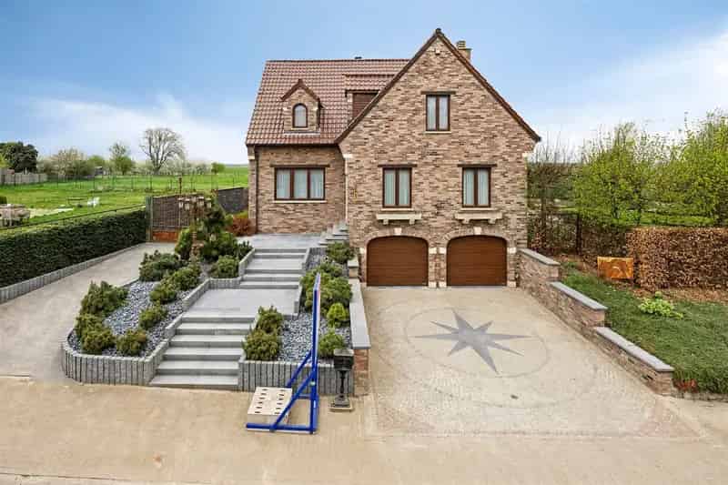 Exclusieve Villa Luxe Afwerking Idyllische Tuin