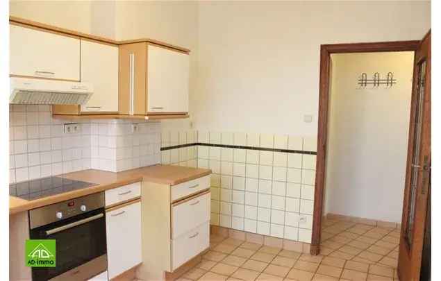 Huur 2 slaapkamer appartement van 40 m² in Namur