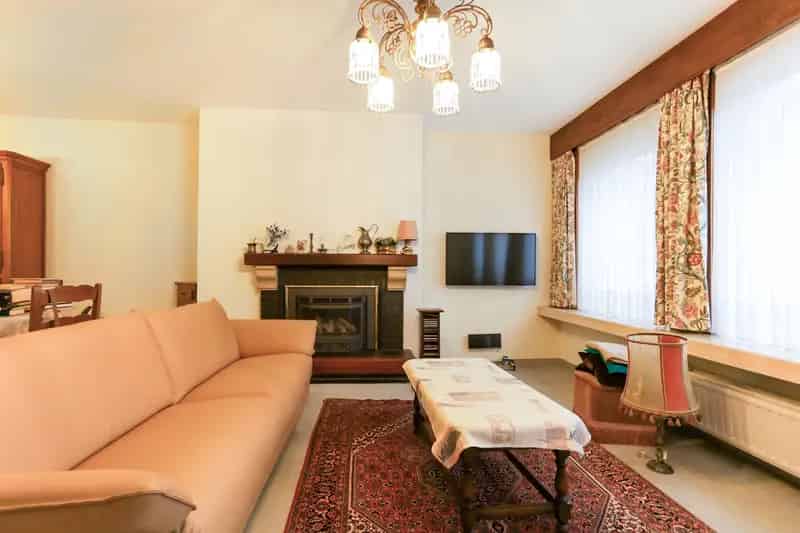 Appartement te huur Haasdonk - gerenoveerd - 2 slaapkamers - garage