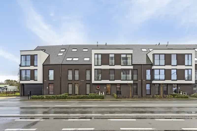Appartement te koop 2 slaapkamers ruim terras Burst