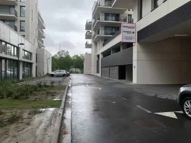 5 Parkeringen te Koop Anderlecht Nabij Astridpark