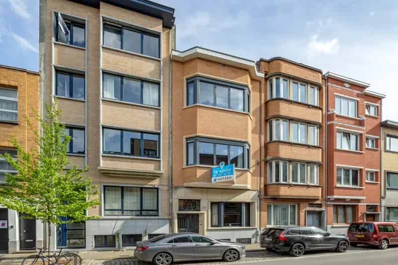 Huis te koop Antwerpen Zuid: Ruime woning nabij KMSKA