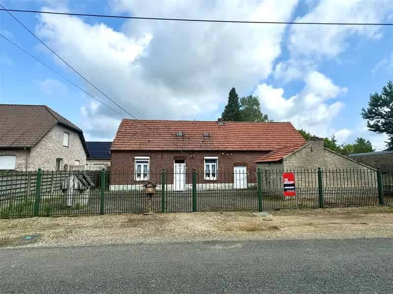 Huis te huur Neeroeteren 28a 30ca renovatie of nieuwbouw