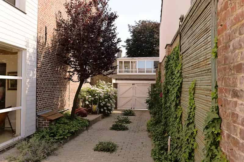 Huis te huur Ardooie: Architecturale Parel met Polyvalente Ruimte