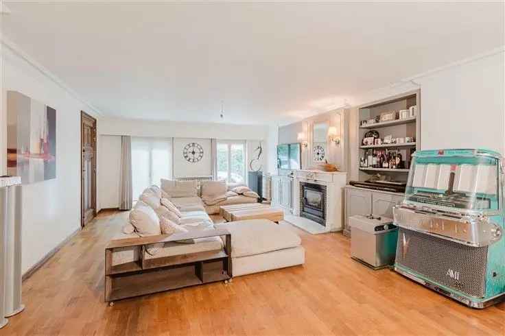 Statige Woning Kalken 2840m2 Tuin 5 slaapkamers