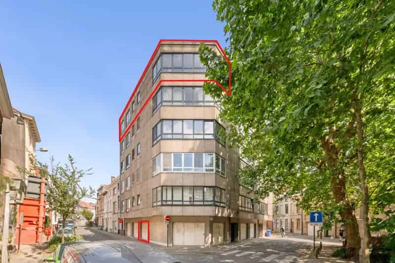 Appartement te koop Gent: Instapklaar 2 slaapkamers, terras, garage mogelijk