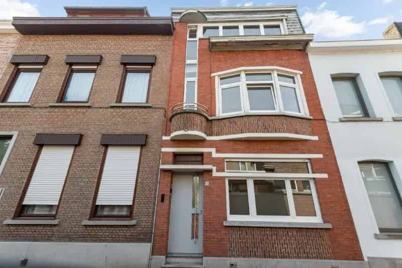 Huis te huur in Boom: 2 slaapkamers, polyvalente ruimtes en terras