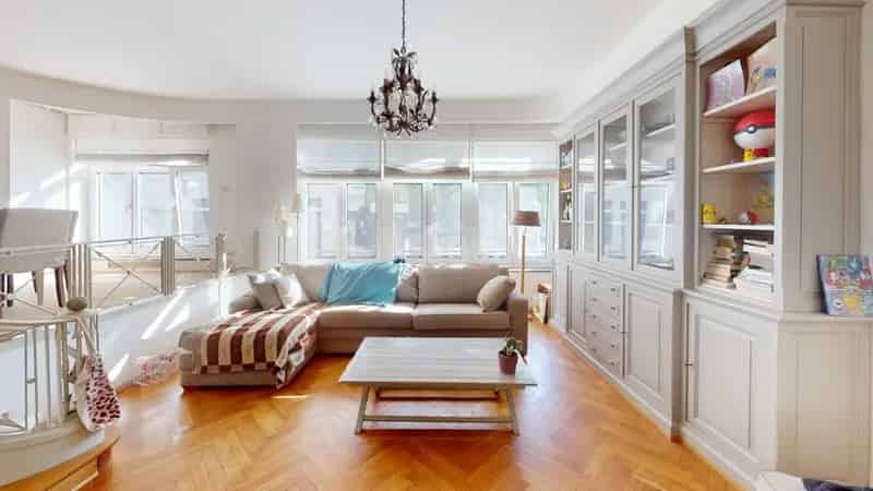 Appartement te Etterbeek 1 slaapkamer 100m2