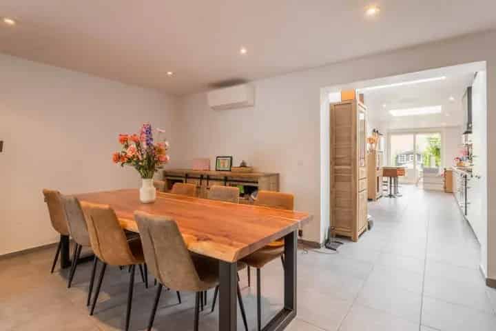Huis te koop Oudenaarde: gerenoveerd, nabij centrum en Schelde