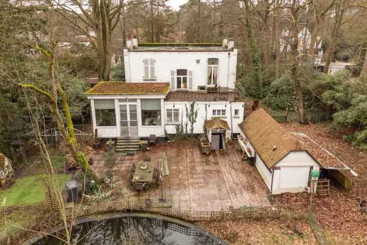 Mooi Renovatieproject 8204m2 Koningshof