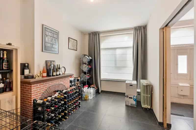 Ruime woning Langemark: Op te frissen met veel potentieel